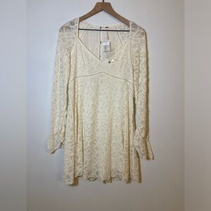 Free People Size Small Long Sleeve Ivory Cream Mini Babydoll Lace Dress NWT